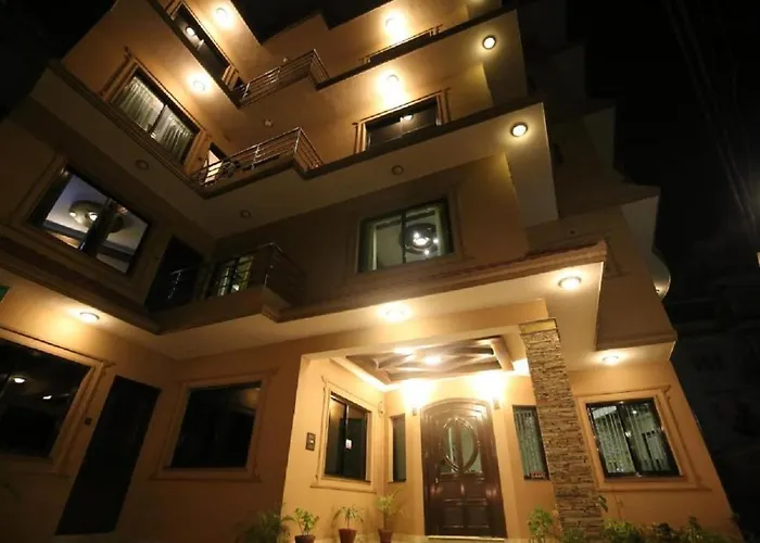 Rinchen Hotel 3*